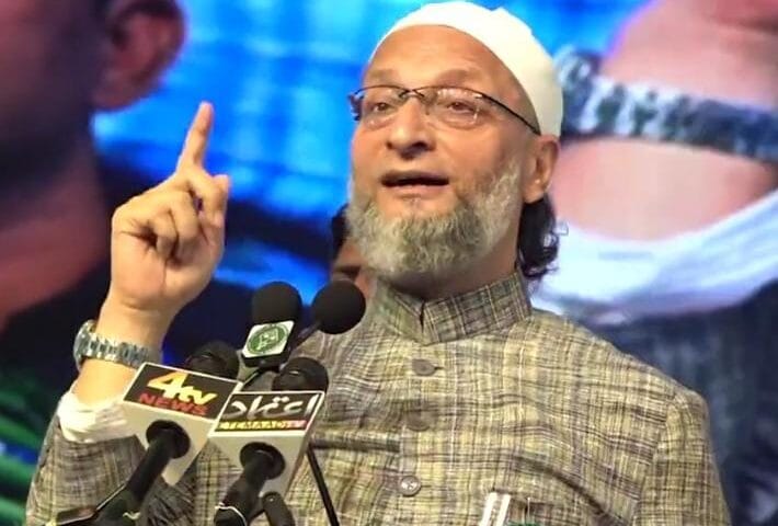 हिजाब, मनुस्मृति और नशे पर ओवैसी के तीखे बयान, BJP-RSS को भी घेरा