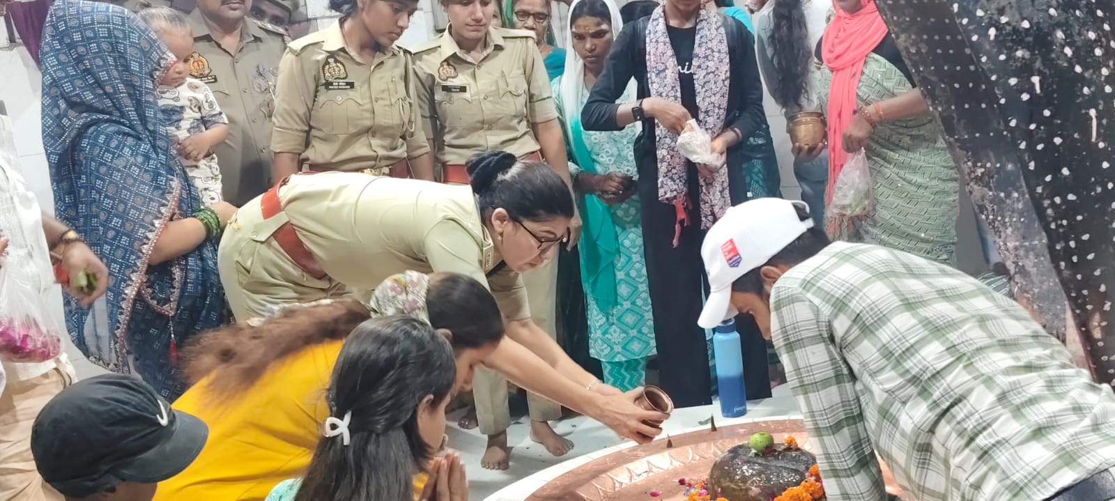 SP ने सावन के दूसरे सोमवार को जागेश्वर मंदिर में की पूजा-अर्चना