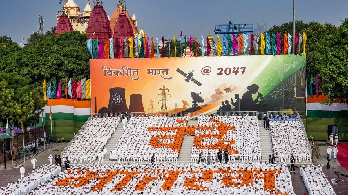 पहली बार लाल किले पर गूंजा वंतेमातरम्…