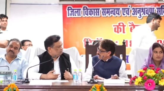 दिशा की बैठक में भिड़े सांसद इमरान मसूद और विधायक आशु मलिक,नियमों में रहिए इमरान मसूद