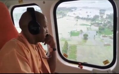 बाढ़ प्रभावितों तक भोजन, दवा और राहत सामग्री पहुंचाना सरकार की प्रतिबद्धताः सीएम योगी