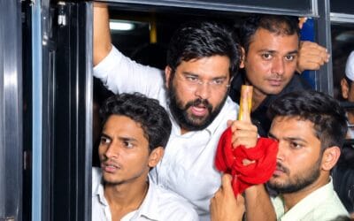 सत्य निकेतन हादसा : ABVP का प्रदर्शन, राष्ट्रीय महासचिव डॉ. वीरेंद्र सिंह सोलंकी हिरासत में