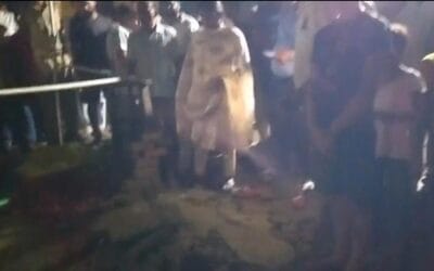 बुलंदशहर: जर्जर दीवार गिरने से दादी-पोती की मौत, परिवार में मचा कोहराम