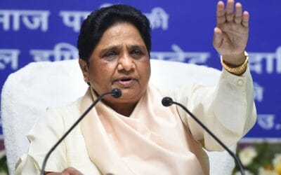 मायावती का परिवारवाद पर बड़ा फैसला,आनंद कुमार के बेटों को पार्टी में नहीं मिलेगा पद,भतीजी की एंट्री