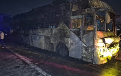 हादसे के दो घंटे बाद टिकट रद, मुआवजे के दावे पर उठे सवाल