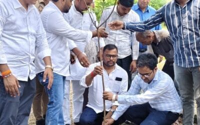इंदिरा गांधी वन चेतना पार्क में किया गया वृक्षारोपण