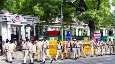जंतर-मंतर पर प्रदर्शन की अनुमति नहीं, दिल्ली में सुरक्षा सख्त
