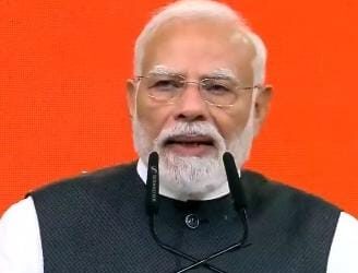 पीएम मोदी के सार्वजनिक जीवन के 25 साल पूरे,PM बोले- जनता के भरोसे के लिए शीश झुकाकर नमन