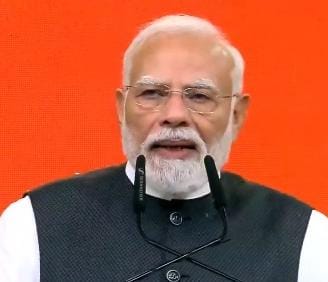 पीएम मोदी के सार्वजनिक जीवन के 25 साल पूरे,PM बोले- जनता के भरोसे के लिए शीश झुकाकर नमन