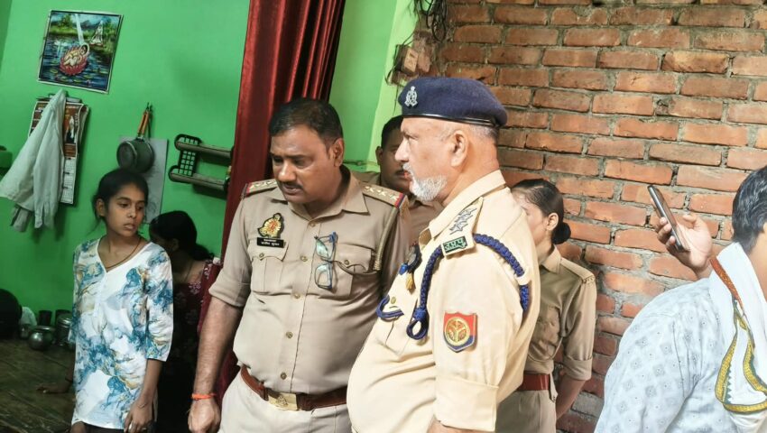 संपत्ति के लालच में पोते ने चचेरी दादी की हंसिया से काटकर की हत्या, दादी-बहन पर भी किया कातिलाना हमला