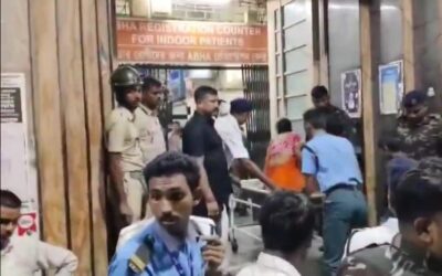 कोलकाता के दुर्गा पूजा पंडाल में भगदड़, 17 लोगों की मौत की आशंका, 35 घायल