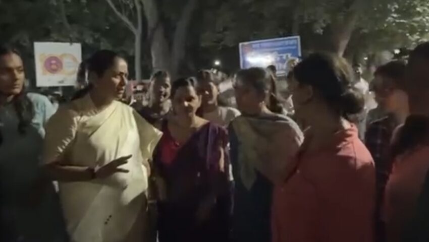 DU में महिला सुरक्षा की पड़ताल करने देर रात कैंपस पहुंचीं मुख्यमंत्री रेखा गुप्ता